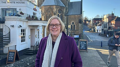 Zoe Franklin on Guildford town bridge